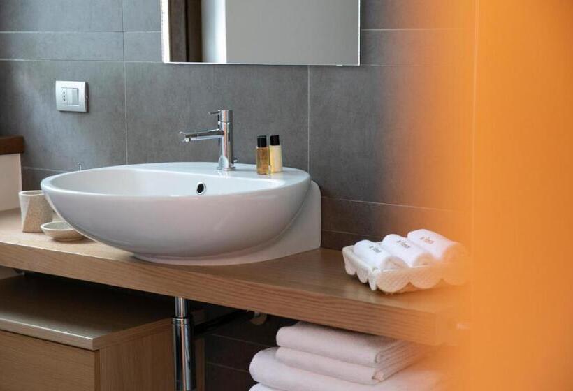 Номер Deluxe, Ai Ronchi B&b