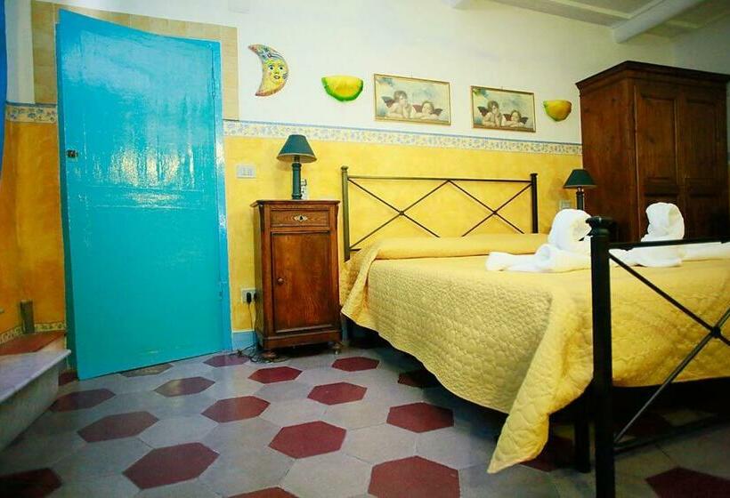 اتاق استاندارد سه نفره, B&b Tony And Judy