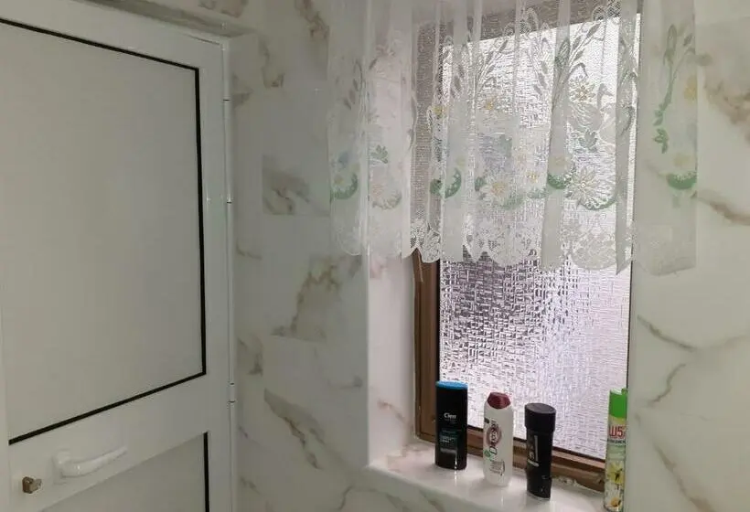 اتاق راحتی سه تخته, Black Gold Private Room