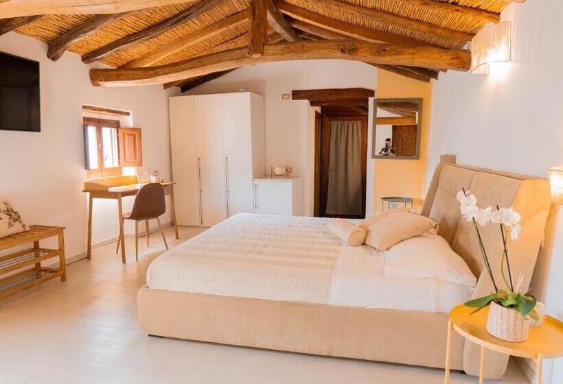 חדר סטנדרט לארבעה, Domu Elvira