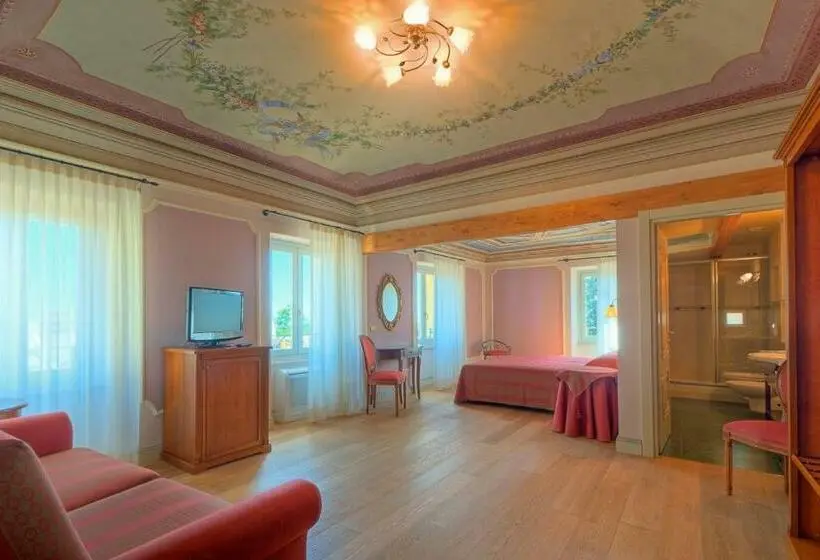 Sviitti, Il Vicolo Relais