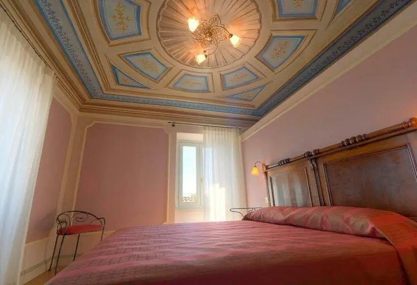 Sviitti, Il Vicolo Relais