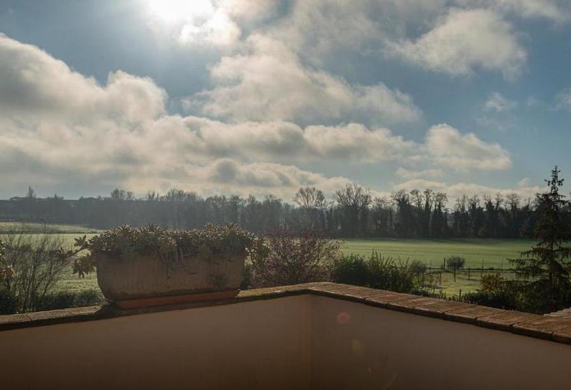 غرفة قياسية مزوَّدة بشُرفة, B&b Villa Barbarossa