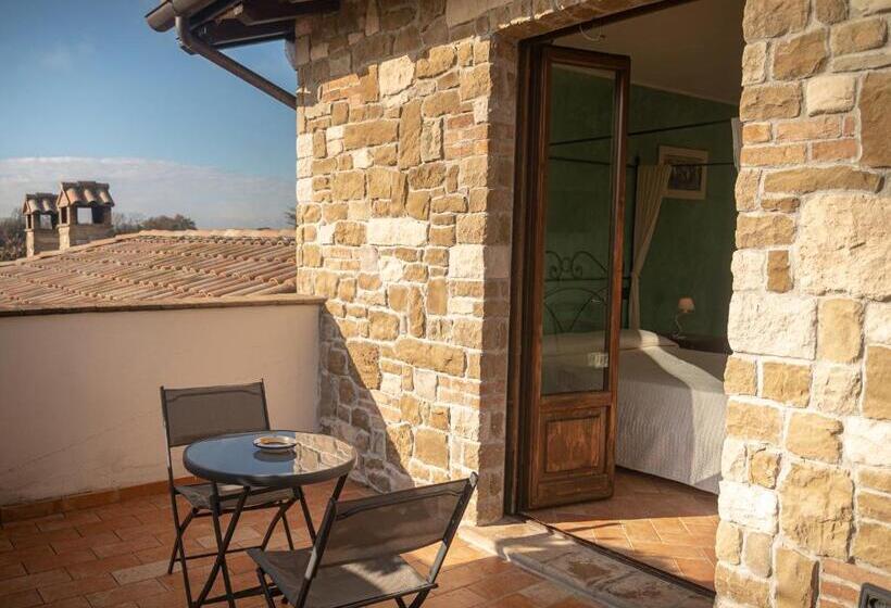 غرفة قياسية مزوَّدة بشُرفة, B&b Villa Barbarossa