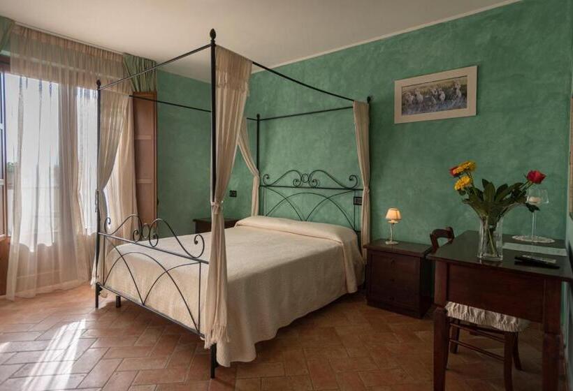 غرفة قياسية مزوَّدة بشُرفة, B&b Villa Barbarossa