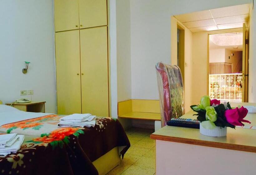 اتاق استاندارد یک نفره, Al Salam