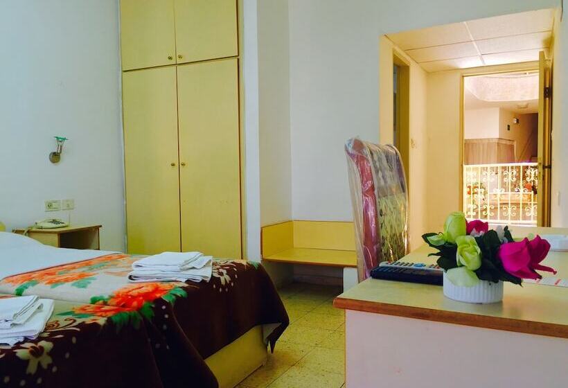 اتاق استاندارد یک نفره, Al Salam