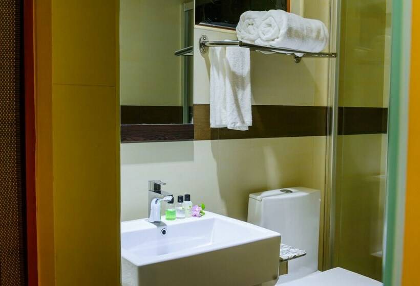 اتاق سوپریور, Clear Sky Inn