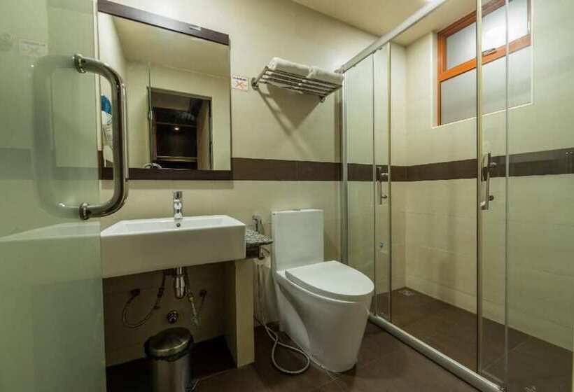 اتاق سوپریور, Clear Sky Inn