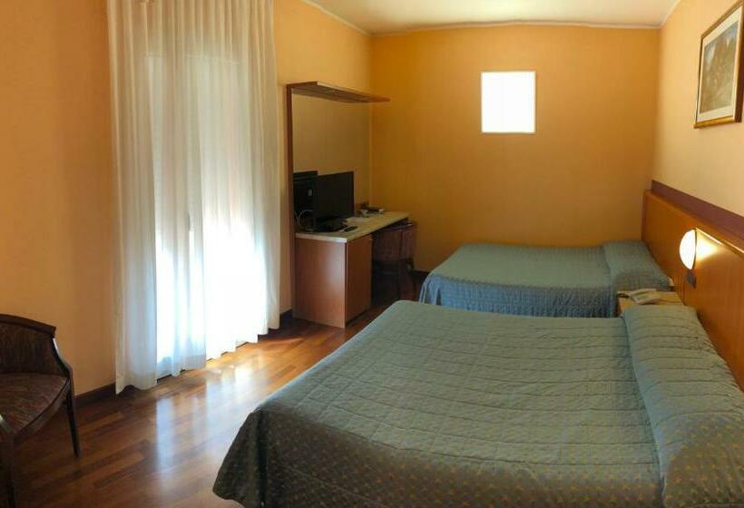 발코니가 있는 4인용 스탠다드 룸, Dal Ponte