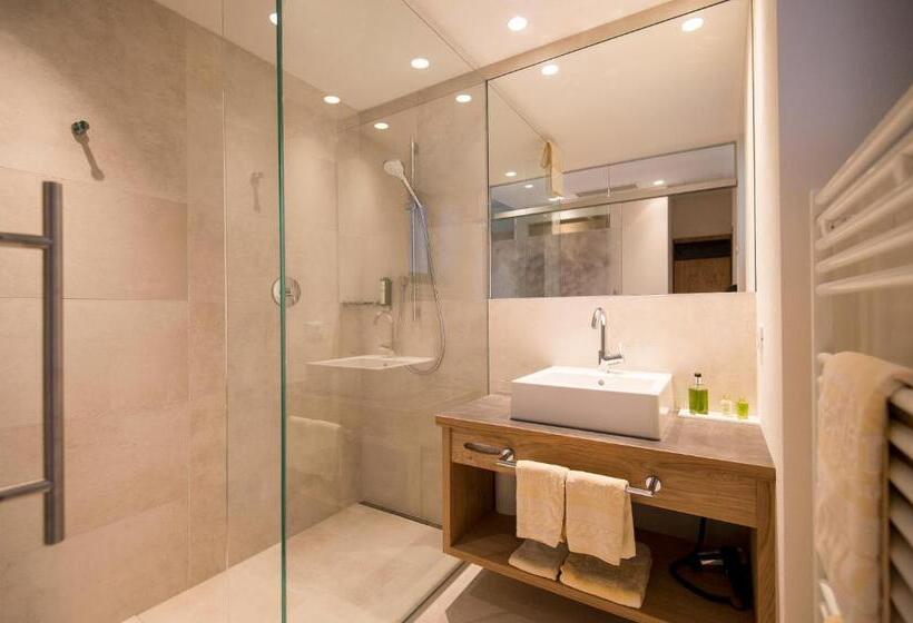 דירת חדר עם טרסה, Das Grafenstein Familienresidence