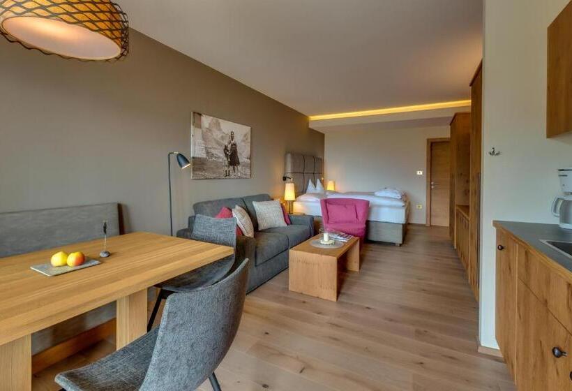 דירת שני חדרים, Das Grafenstein Familienresidence