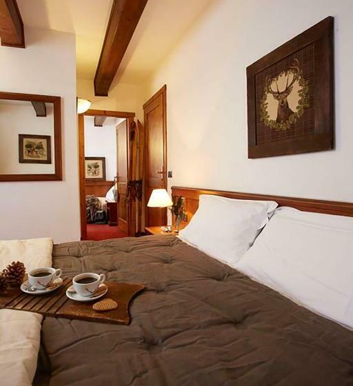 חדר סטנדרט לשלושה, Dei Camosci