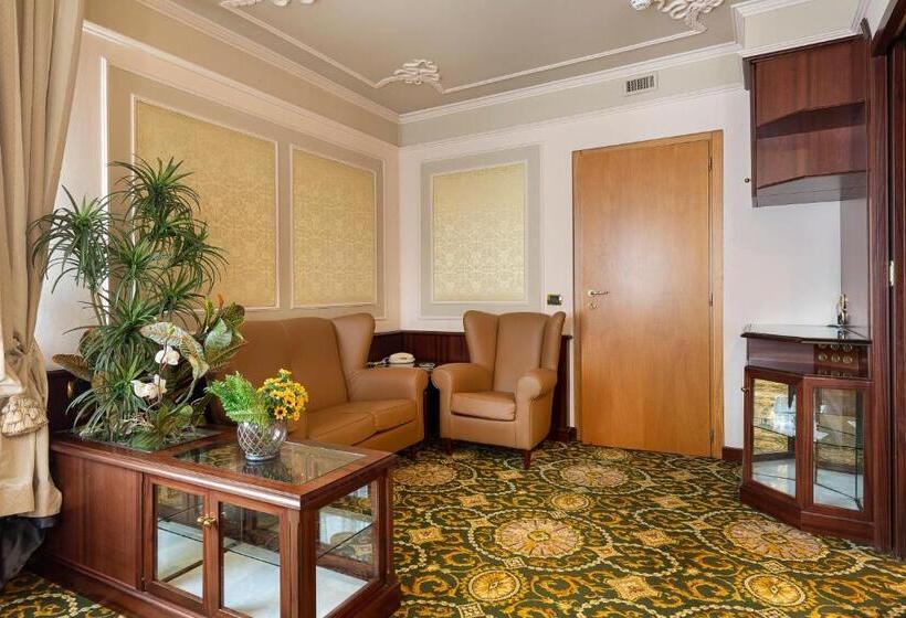 جناح مزود بجاكوزى, Dream