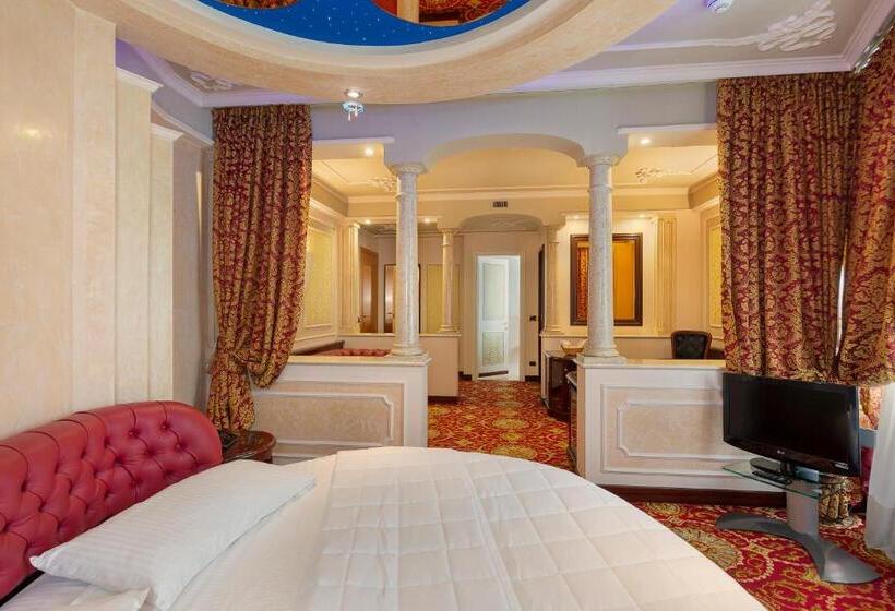 جناح مزود بجاكوزى, Dream