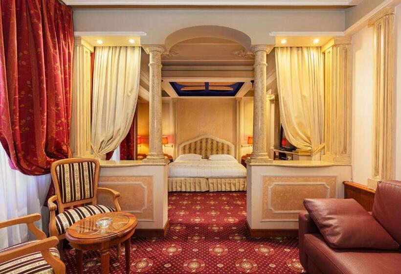 جناح مزود بجاكوزى, Dream