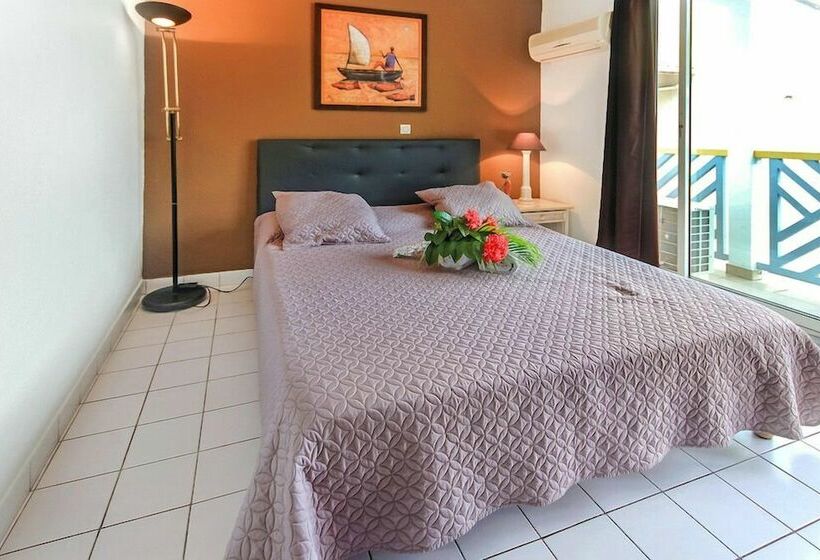 اتاق اکونومی با تخت دوبل, Golfe