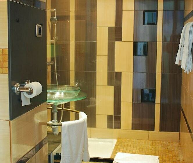 اتاق اکونومی با تخت دوبل, Golfe