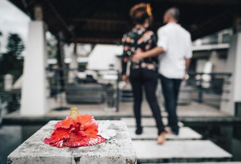 اتاق استاندارد با چشمانداز باغ, Hibiscus