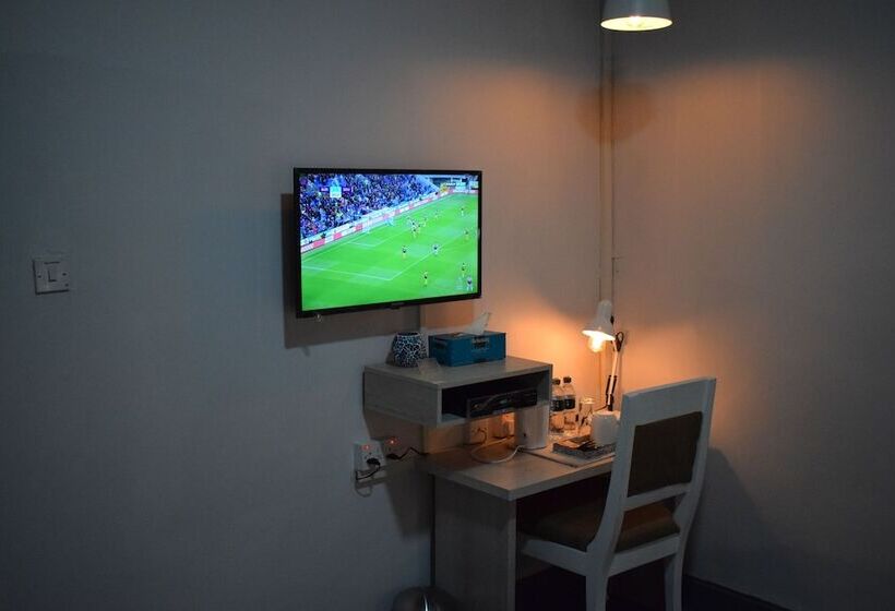 اتاق لوکس, Imperial Town