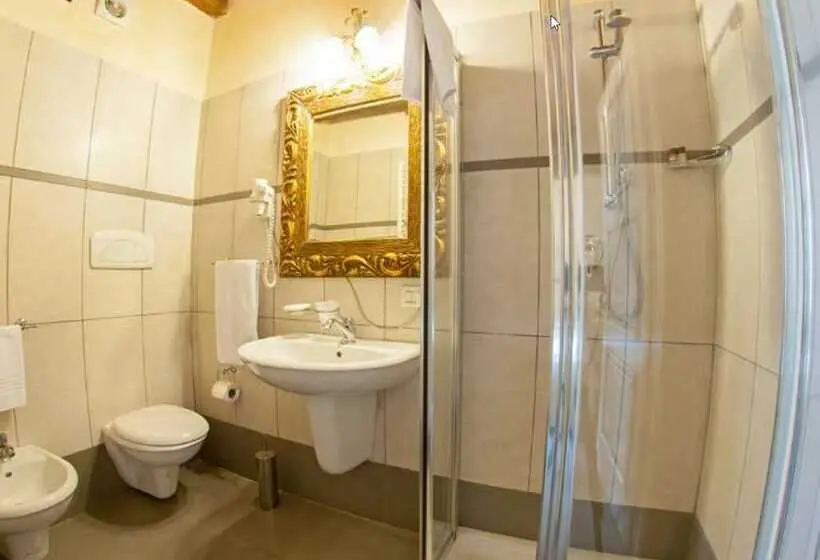 Standard-huone, La Tavola Rotonda