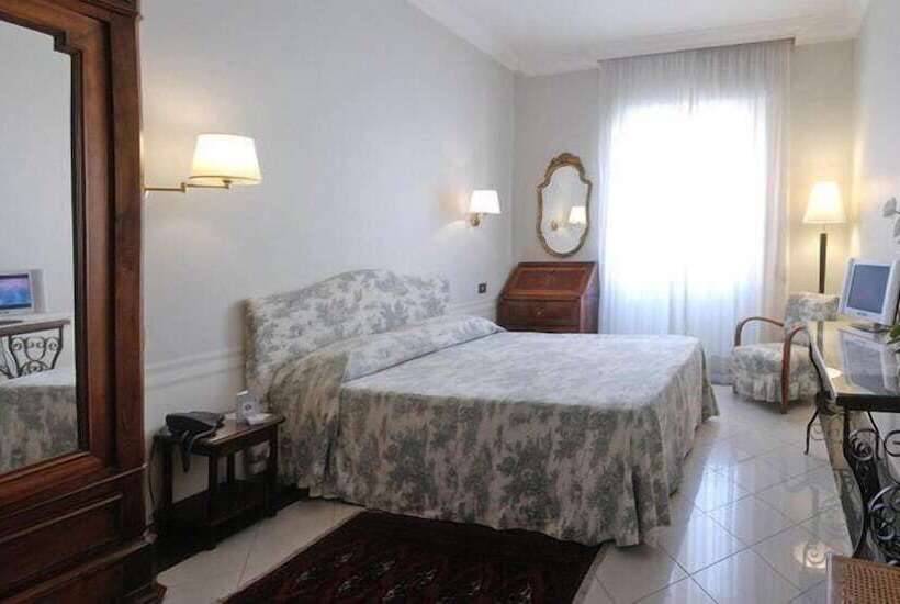 اتاق استاندارد, Lancelot