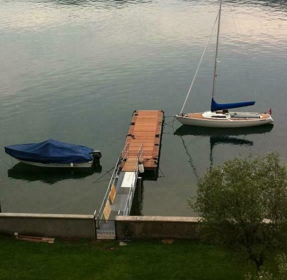 חדר סטנדרט נוף לאגם, Lido Di Angera