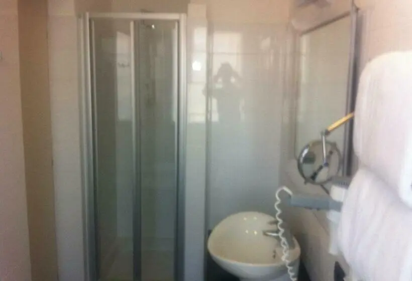 Standard-huone, Lido Di Angera
