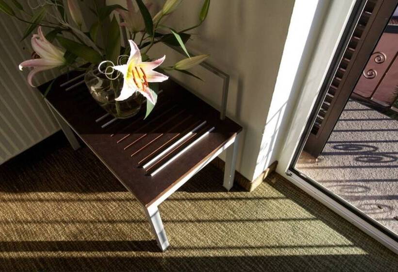 חדר סטנדרט, Lido Di Angera