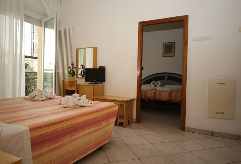 ファミリールーム, Lugano