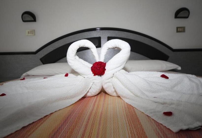 ファミリールーム, Lugano