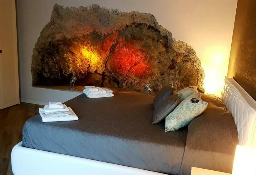 园景标准四人间, Meridiana