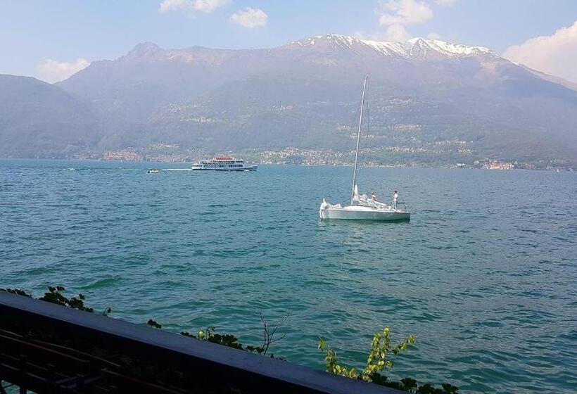 Suite with lake view, Meridiana