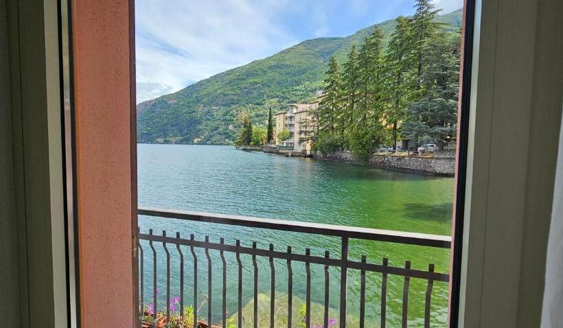 带大床的高级房间, Meridiana