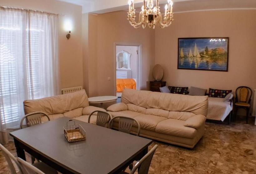 Suite with Terrace, Residence Al Lago