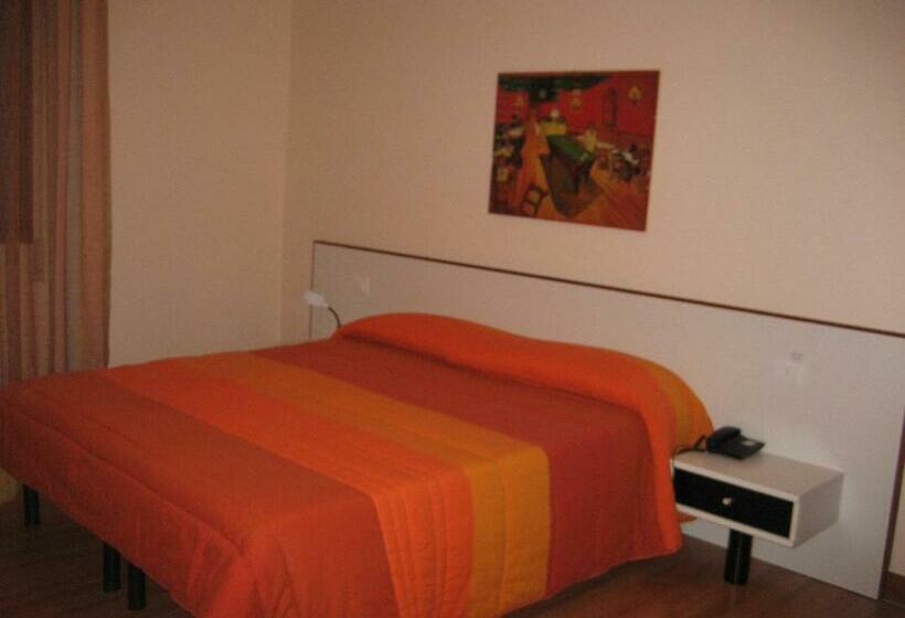 غرفة قياسية فردية, Ristorante Klaus