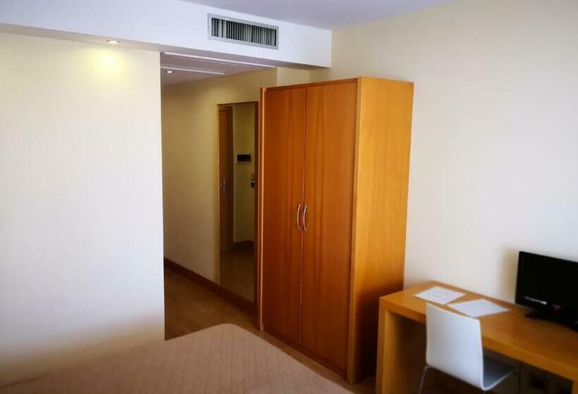 اتاق استاندارد, Ristorante Trendy