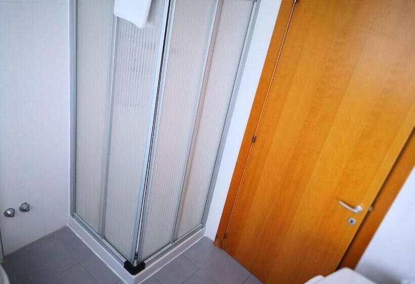 اتاق استاندارد چهارنفره با چشمانداز باغ, Ristorante Trendy