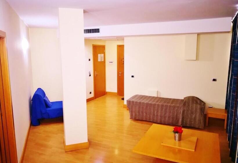 سوییت خانوادگی, Ristorante Trendy