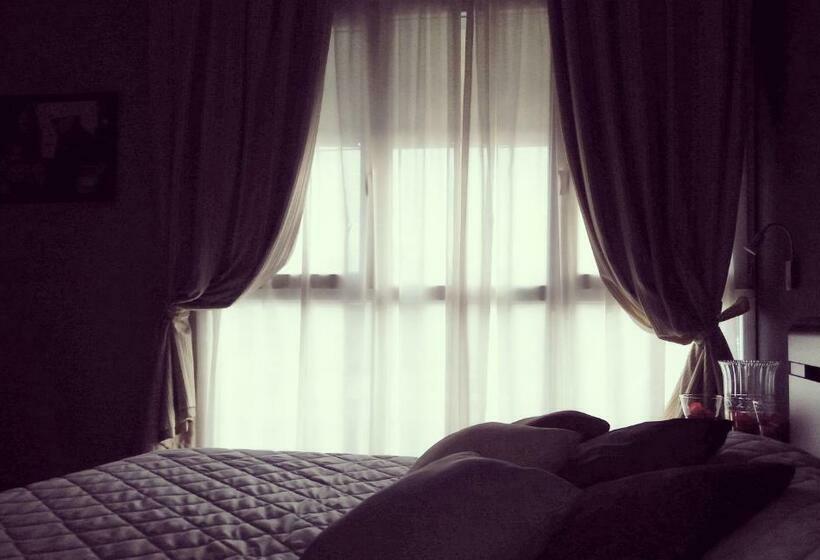 חדר סופריור, Saturday