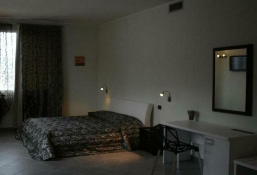 סוויטת ג'וניור, Saturday