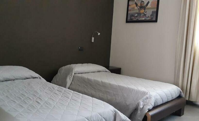 חדר סטנדרט, Saturday