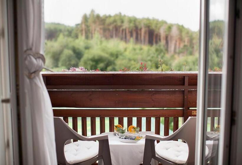 غرفة قياسية مزوَّدة بشُرفة, Scoiattolo