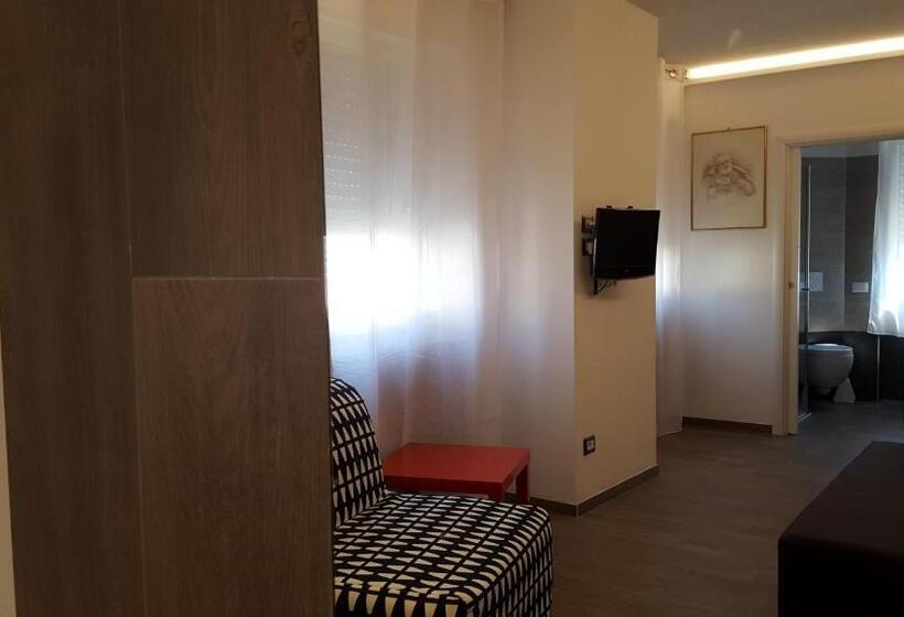 高级大房间, Sole Holiday