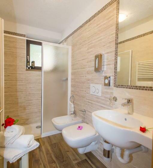 标准间, Val Di Sole