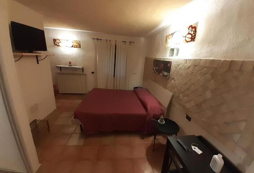 标准房带园景, La Grotta Bed And Breakfast E Affittacamere