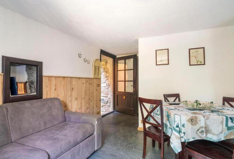 דירת שני חדרים, Residence Covalou