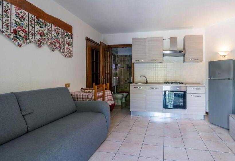 استودیوی استاندارد, Residence Covalou