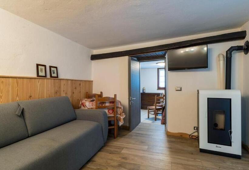 דירת שני חדרים, Residence Covalou