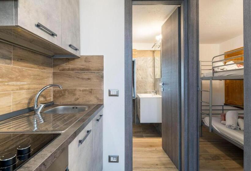 דירת שני חדרים, Residence Covalou